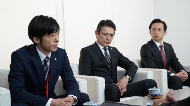 飛上天空的輪胎劇照 5