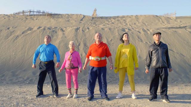 邀阿公阿嬤拍B級殭屍片預告片 01