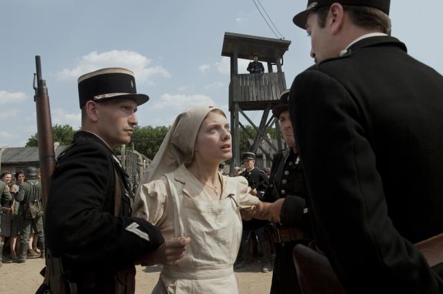 巴黎圍城風暴劇照 6